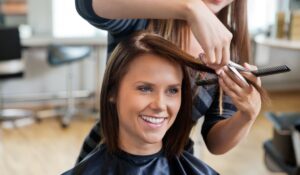 Senior Mobile Hairstylist Ottawa